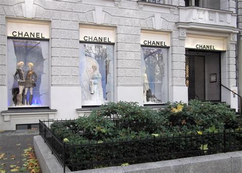 chanel store in berlin|The 2 Best Chanel Boutiques in Berlin, Germany .